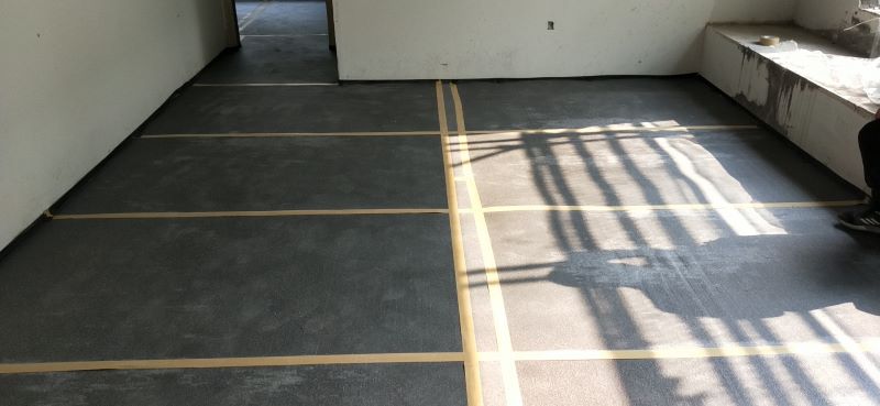 杭州濱江錦粼府現(xiàn)場改性聚丙烯保溫隔聲板現(xiàn)場鋪設